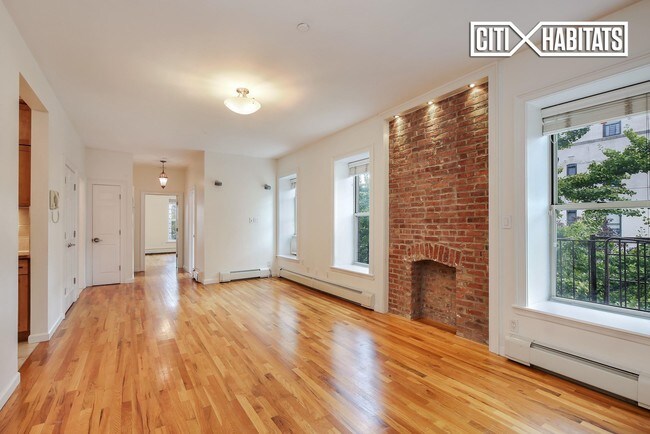 Foto del edificio - 370 Convent Ave