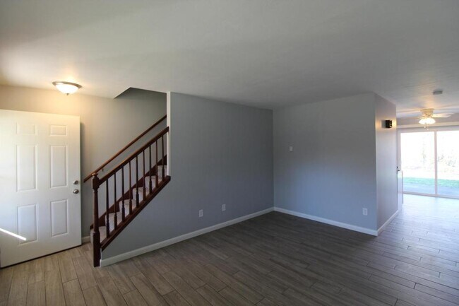 Foto del edificio - 708 N Main St