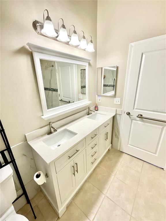 Building Photo - 11638 Hidden Hollow Cir