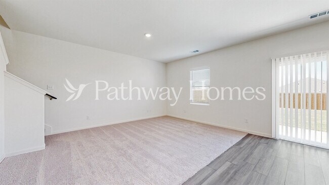 Building Photo - 8357 Hawkview Dr