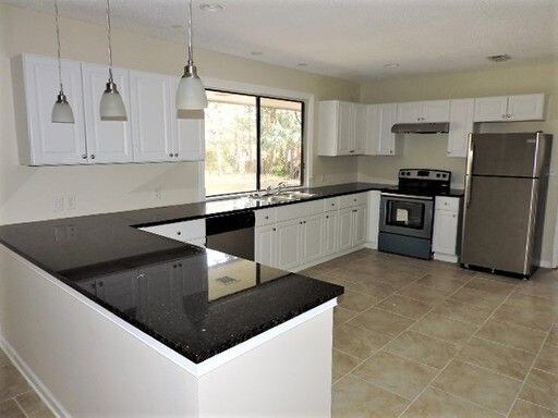 Foto del edificio - 8623 Sanchez Rd