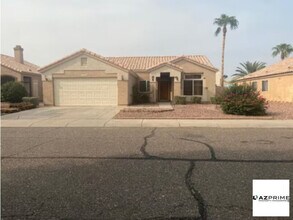 Building Photo - 10322 W San Juan Ave