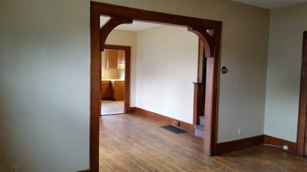 Building Photo - 648 N Freedom Ave