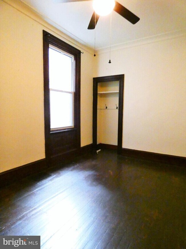 Foto del edificio - 3806 Hamilton St