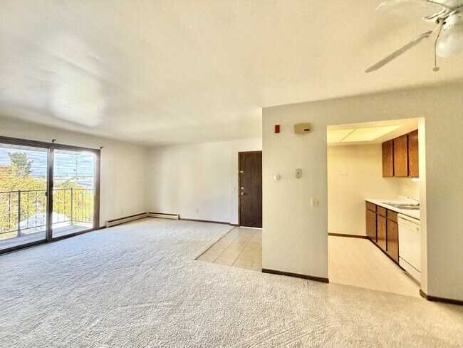 Foto del edificio - 1810 Greenway Cross