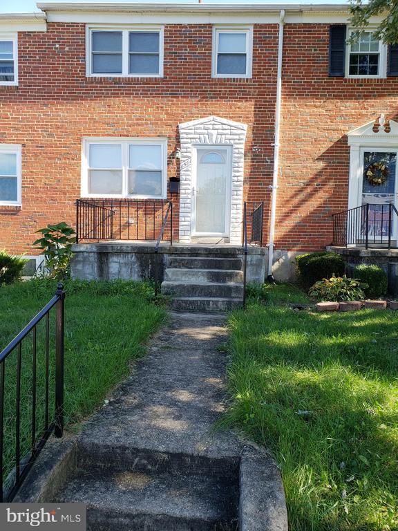 Foto principal - 8561 Harris Ave