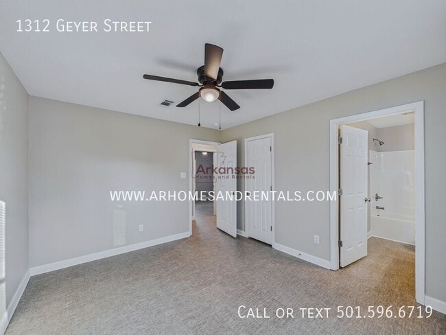 Building Photo - 1312 Geyer St