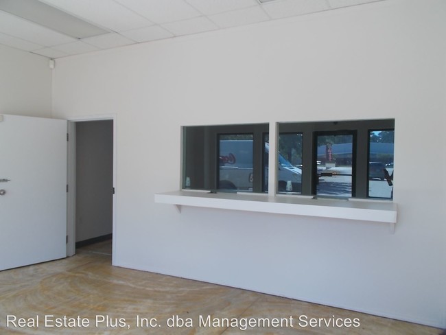 Building Photo - 2408 Dr M L King Jr Blvd