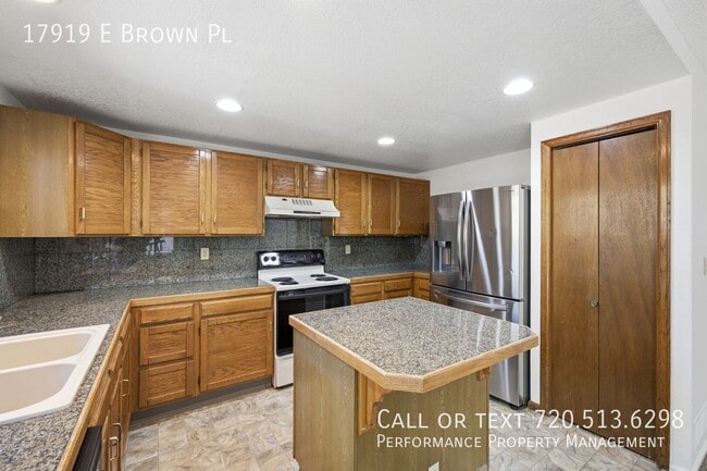 Building Photo - 17919 E Brown Pl