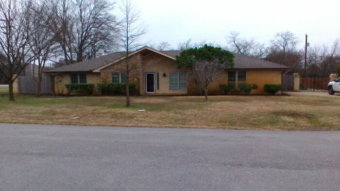 Primary Photo - Home with swimming pool
