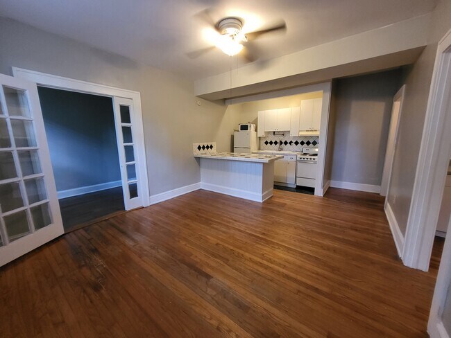 Foto del edificio - 1312 Willow Branch Ave