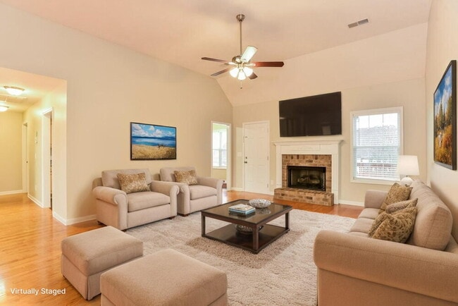 Building Photo - 5007 Monaco Dr