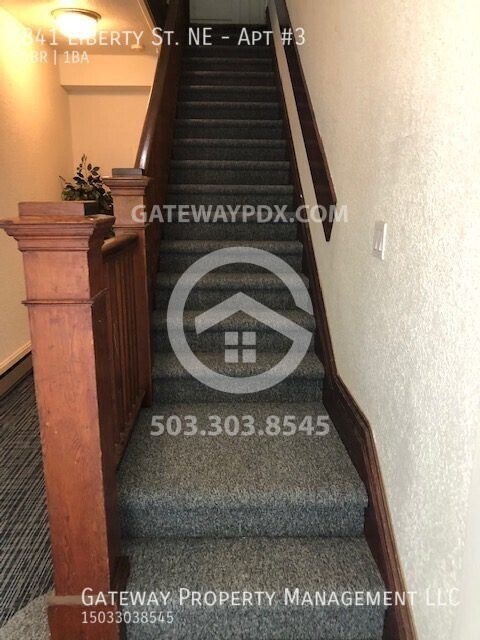 Building Photo - 841 Liberty Street. NE Apt #3