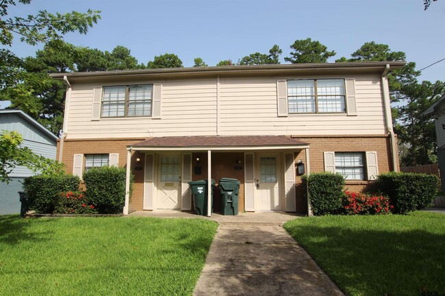 Building Photo - 2520 Delmar St