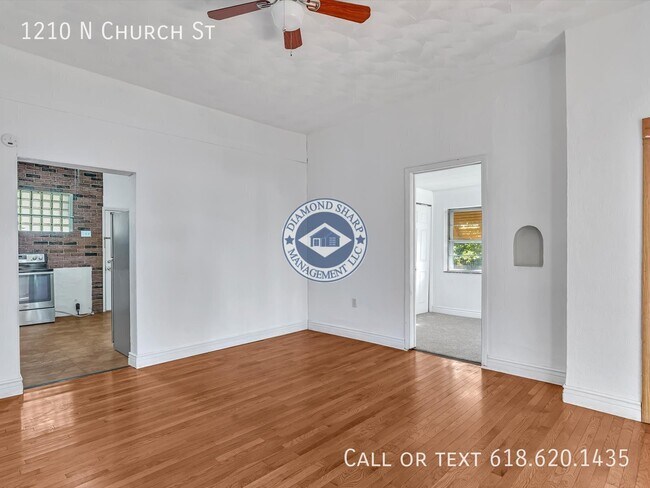 Foto del edificio - 1210 N Church St