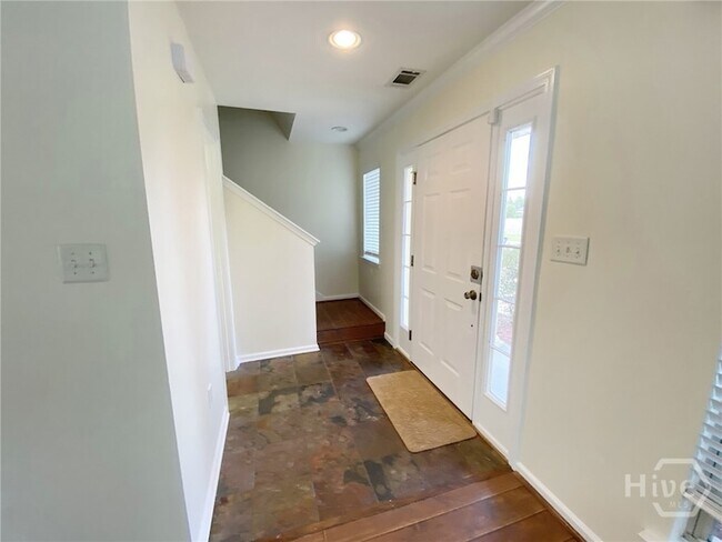 Building Photo - 205 Salt Landing Cir