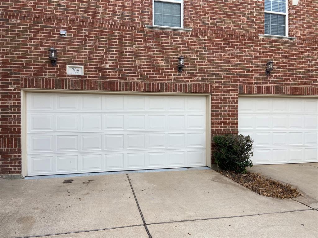 Foto principal - 706 S Jupiter Rd