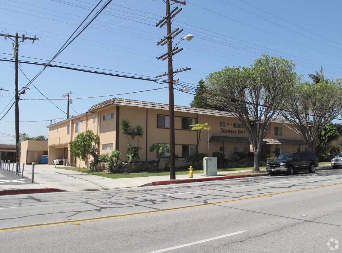 Primary Photo - Seaward Apartments