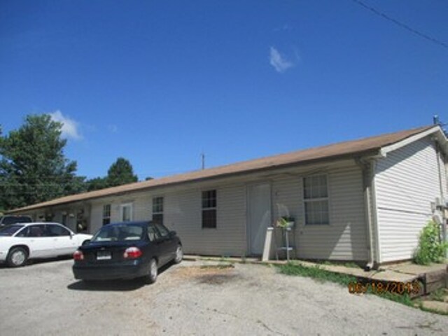Primary Photo - 400 N Rockingchair Rd