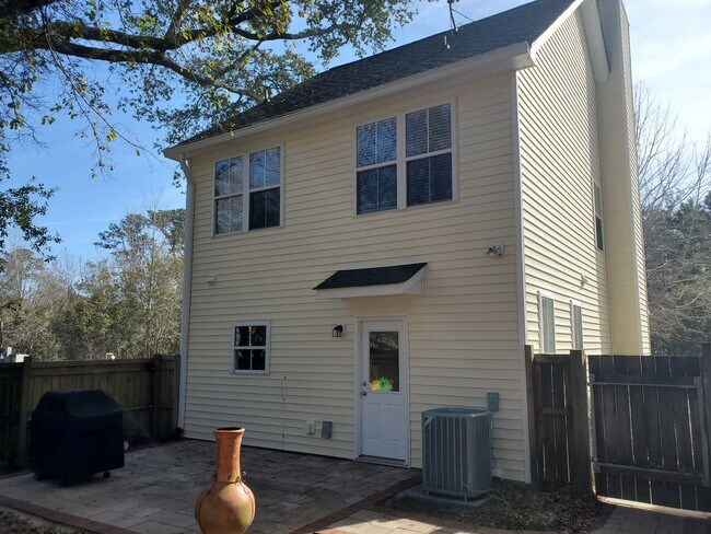 Building Photo - 1671 Bee Balm Rd