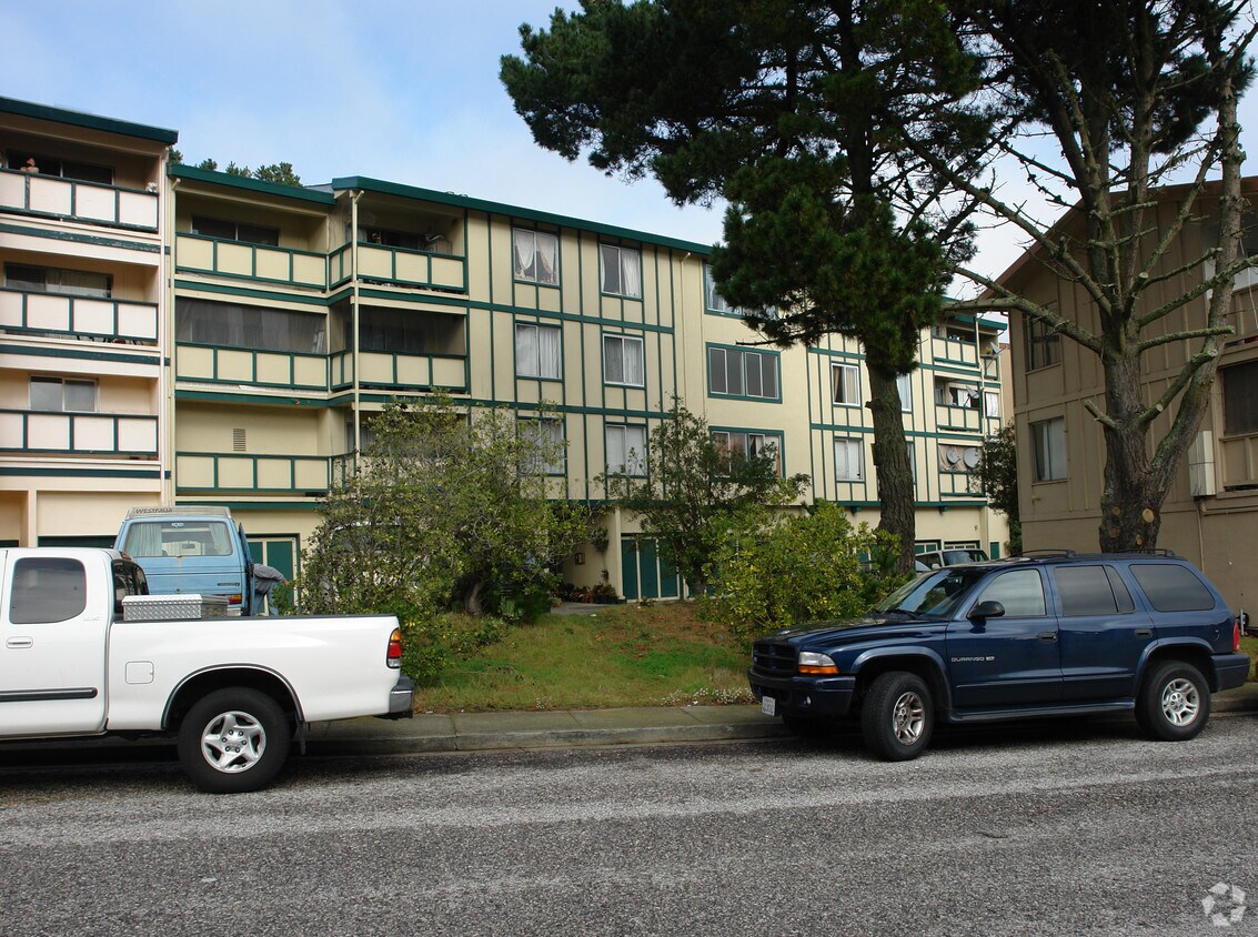 Building Photo - 50 Ward Ct