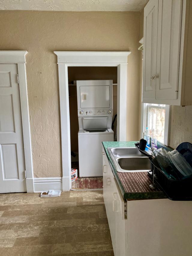 611 14th St, Huntington, WV 25701 Condo for Rent in Huntington, WV