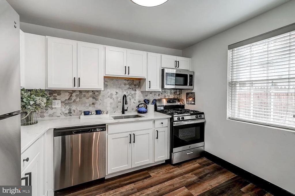 Foto principal - 4000 Linkwood Rd