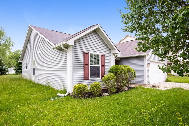 Building Photo - 208 Heartwood Hill