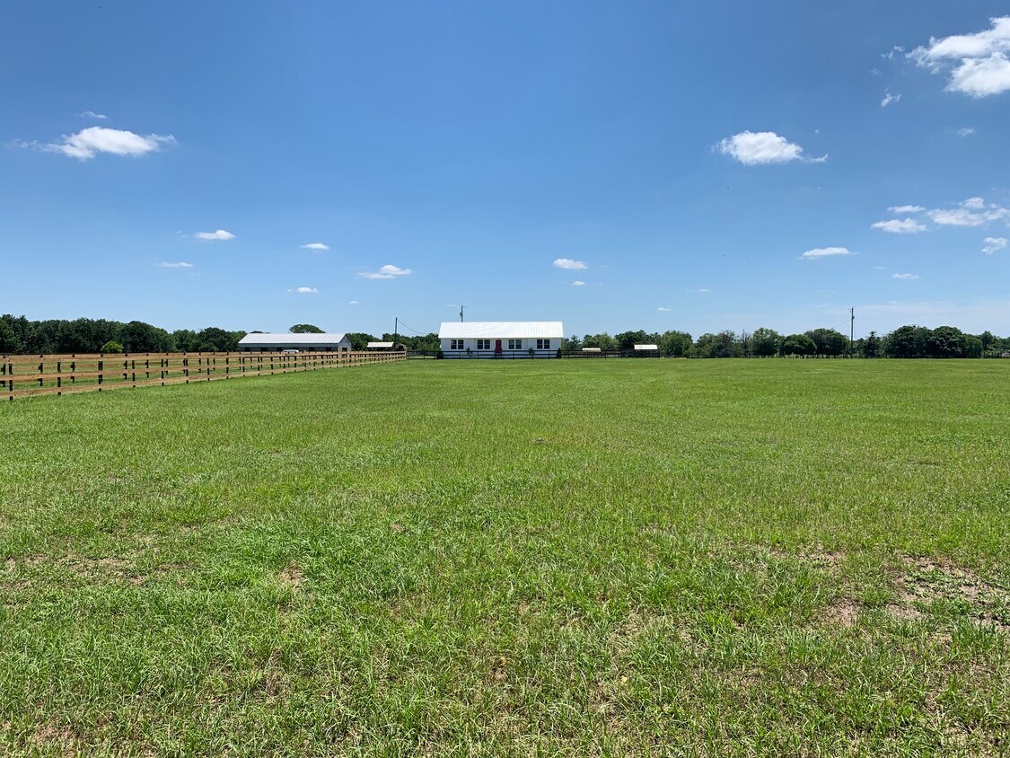 Foto principal - 21508 Keene Rd