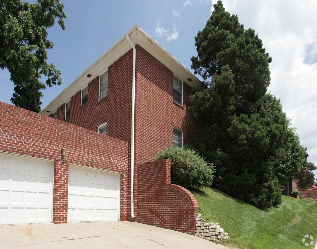 Foto del edificio - Jones Street Apartments
