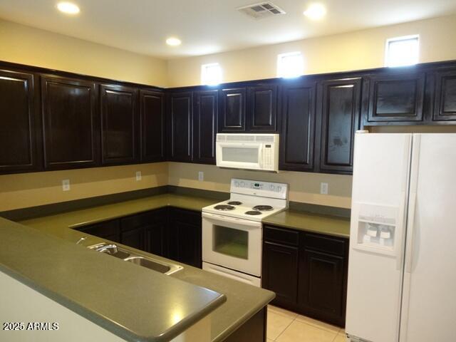 Foto del edificio - 3826 E Yeager Dr