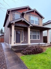 Building Photo - 2825 N Argyle St