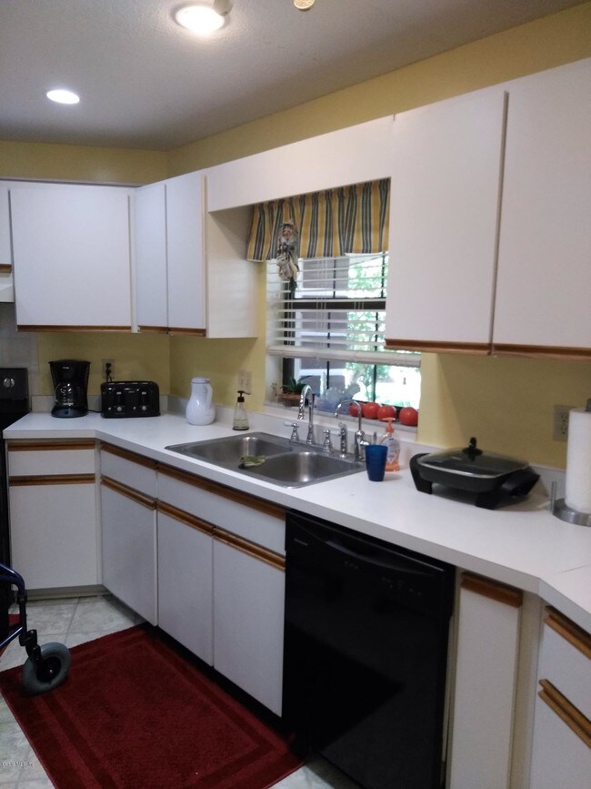 Foto del edificio - 5380 SW 84th St
