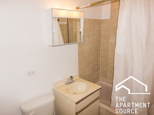 Foto del edificio - 4507 N Malden St
