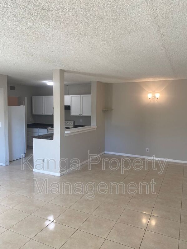 Foto del edificio - 11451 NW 35th St