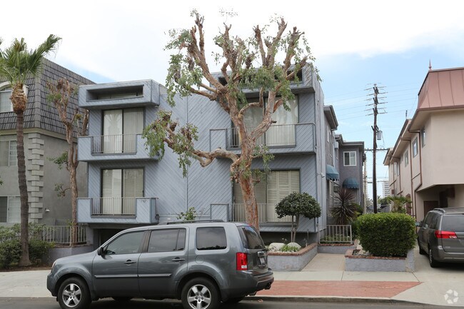 Building Photo - 1743 Glendon Ave