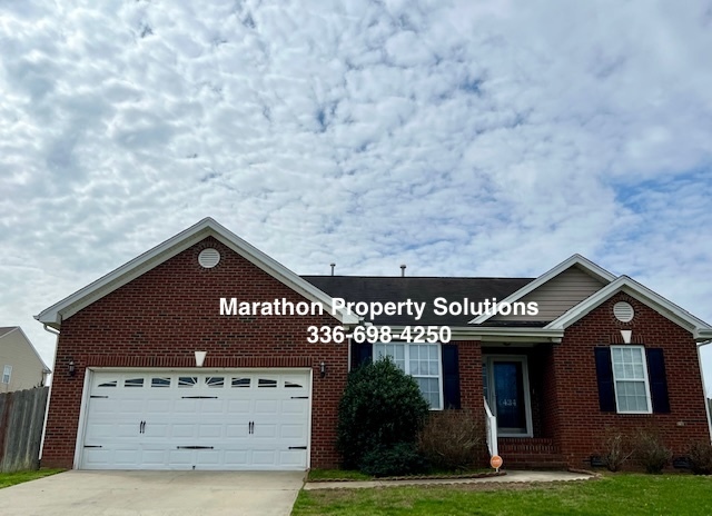 Primary Photo - 434 Fernway Dr