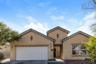 Building Photo - 5402 Royal Yacht Way