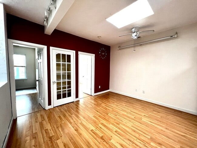 Building Photo - 40 Winter St