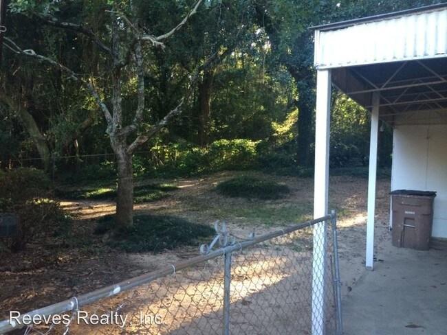 Building Photo - 3 br, 1 bath House - 1454 Cambridge Ct