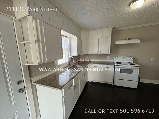 Foto del edificio - 2111 S Park St