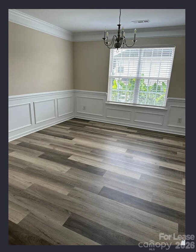 Foto del edificio - 108 Saye Pl