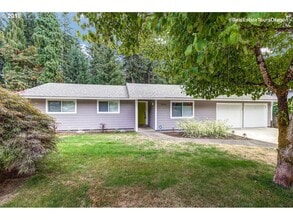 Building Photo - 3996 SE Willamette Dr