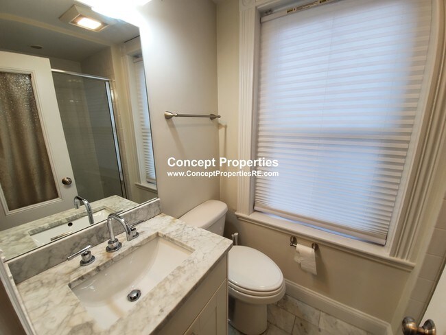 Foto del edificio - 48 Warwick St