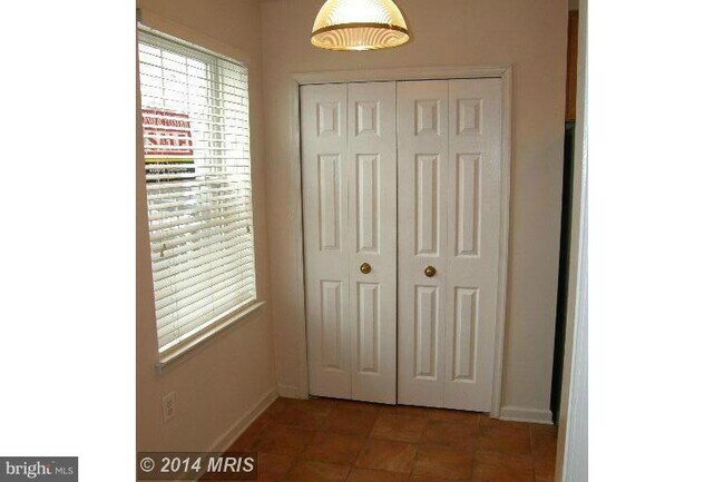 Foto del edificio - 1416 Roundhouse Ln