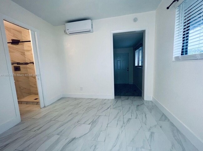 Foto del edificio - 5600 SW 38th St