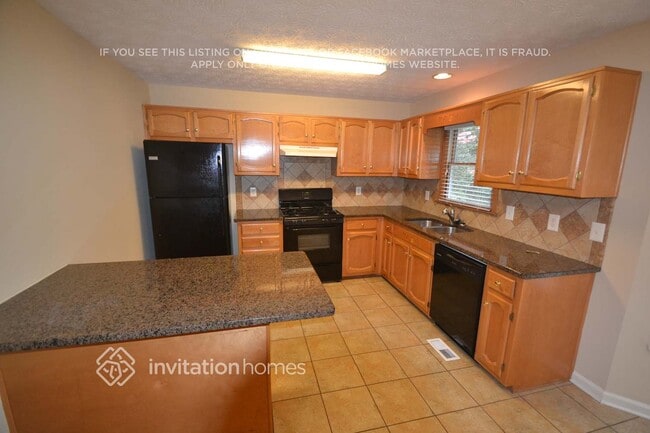 Foto del edificio - 83 Mill Pointe Pl