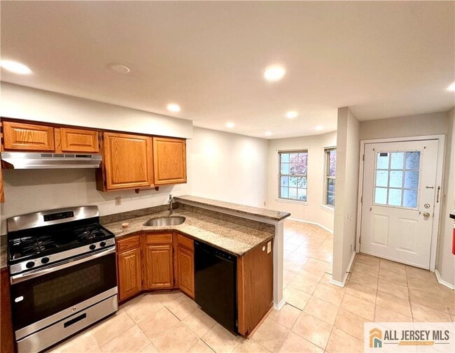 Foto del edificio - 162 Salem Rd