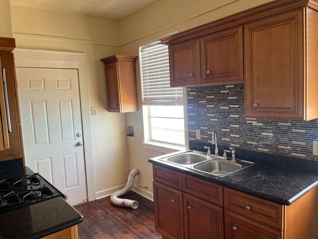 Building Photo - Bayou St. John Rental