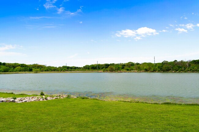 Foto del edificio - Birchstone Northlake